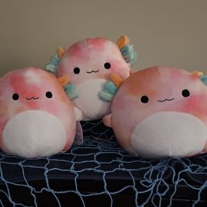 NWT Axelottl (AKSEL) TRIPLETS Squishmallow